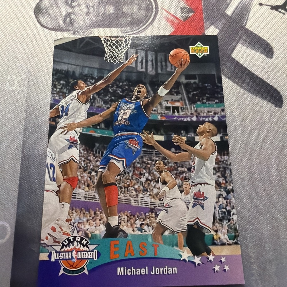 1992-93 Upper Deck All-Star #425 Michael Jordan Chicago Bulls Basketball Card